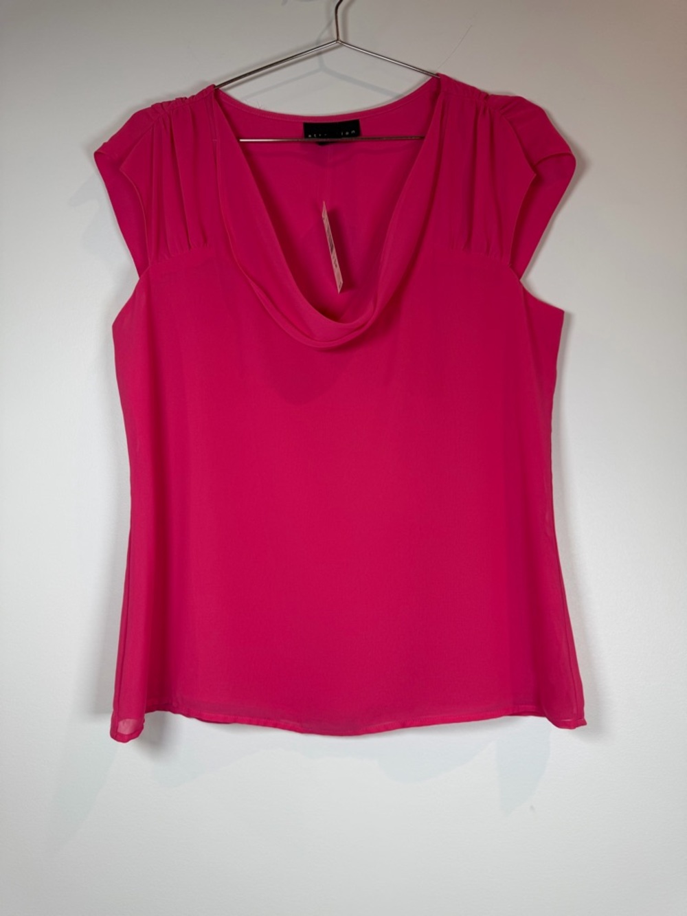 Attention Fuchsia Drape Neck Women's‎ Top Size Medium
